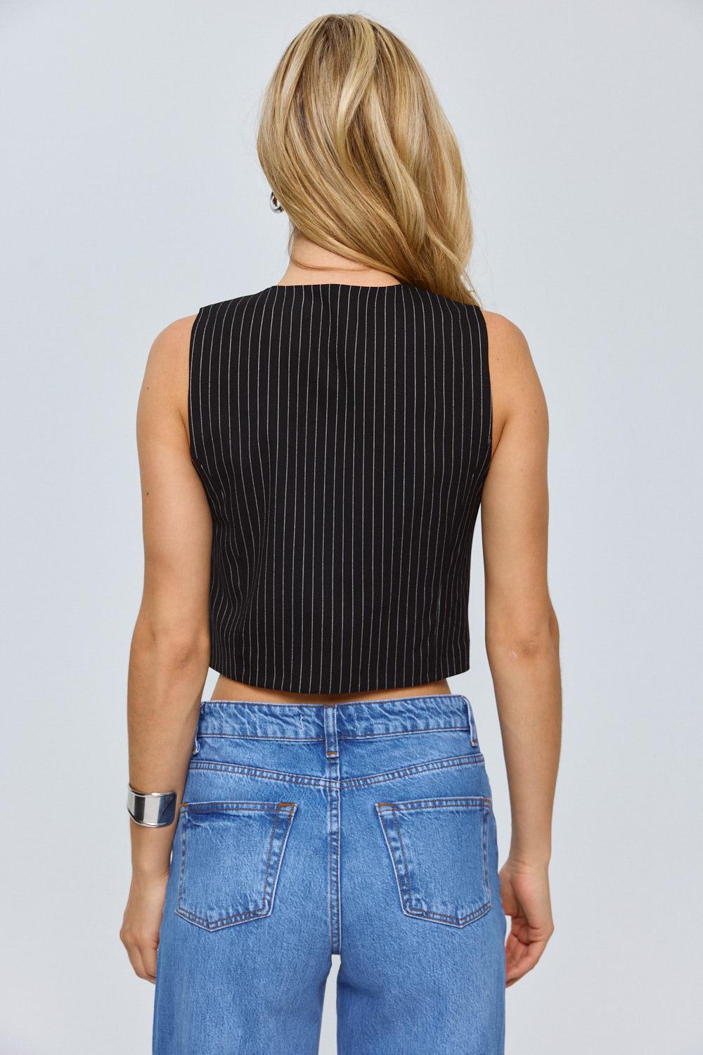 Schwarze Weste mit Knopfleiste und Streifendetail – Damen